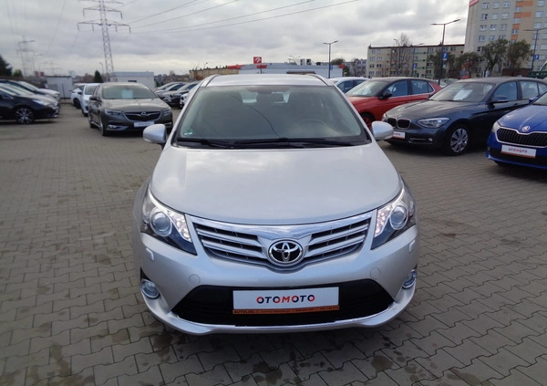 Toyota Avensis cena 29900 przebieg: 180000, rok produkcji 2012 z Koniecpol małe 232